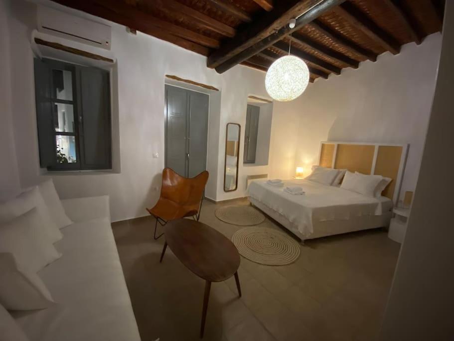 Venghera Naousa Apartment In The Heart Of Naousa Екстер'єр фото