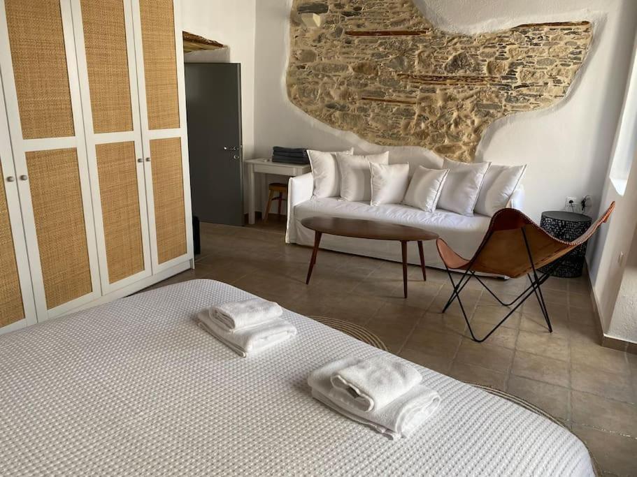 Venghera Naousa Apartment In The Heart Of Naousa Екстер'єр фото