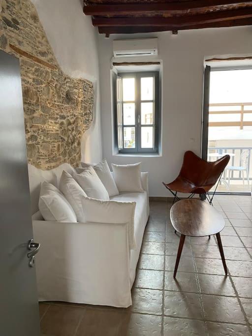 Venghera Naousa Apartment In The Heart Of Naousa Екстер'єр фото